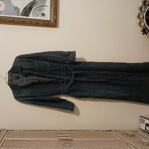 GAP..size 4..Moni blue denim